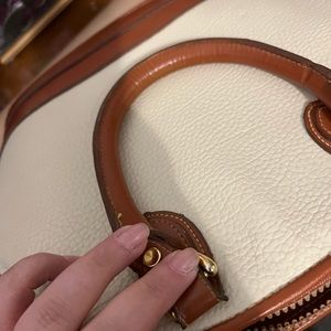 DOONEY & BURKE HANDBAG